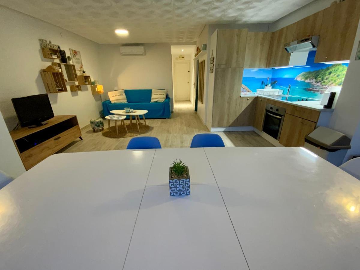 Magnifique Appartement En Front De Mer, Caneylles Росес Екстер'єр фото